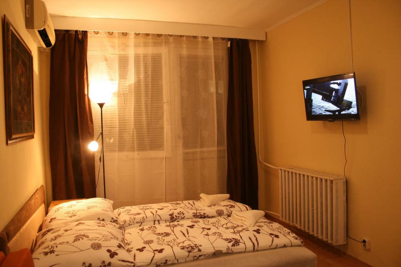 Margaret Bridge Studio Apartment Budapeste Exterior foto