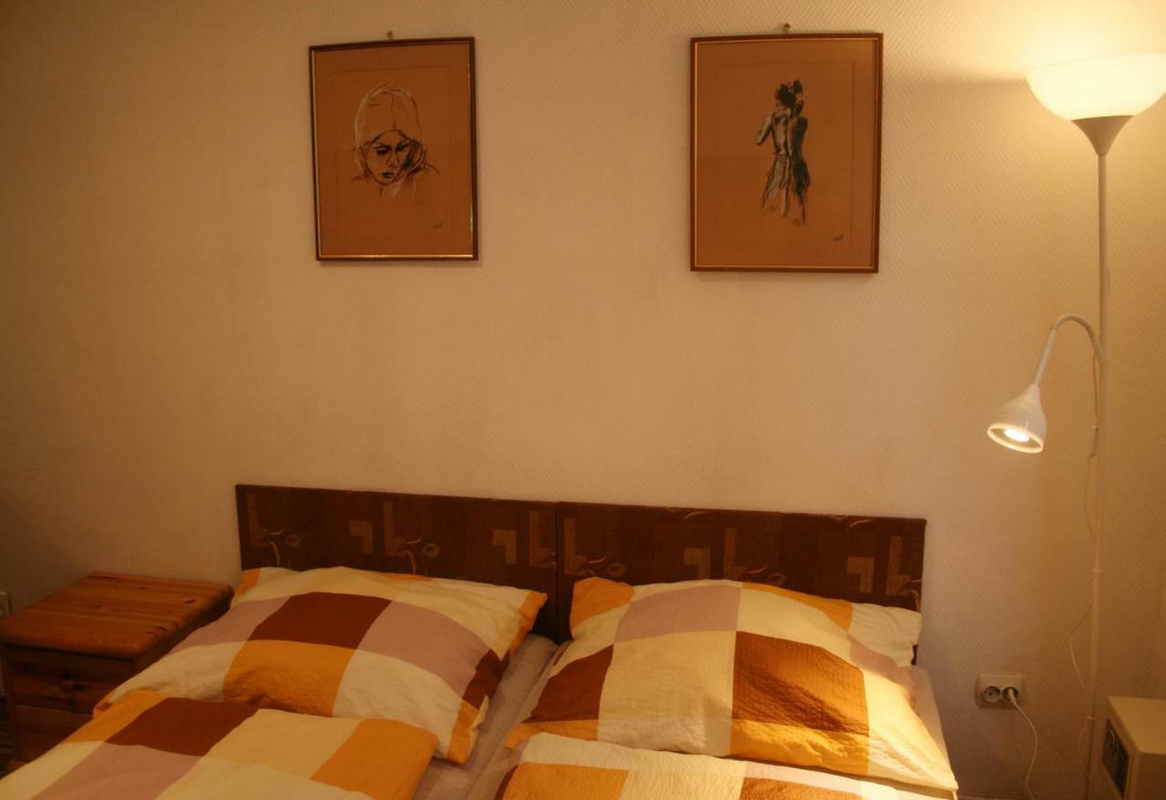 Margaret Bridge Studio Apartment Budapeste Exterior foto
